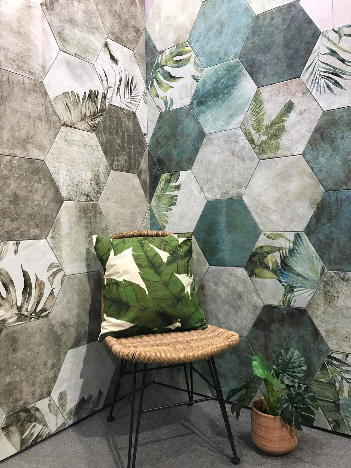 Faianta / Gresie Amazonia Grey 32x36.8 cm Hex, ceramica portelanata