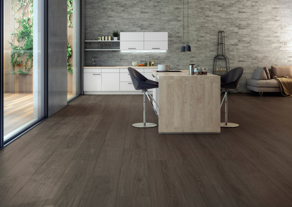 Gresie Portelanata Oxford Wengue 22.5x90 cm, productie Spania