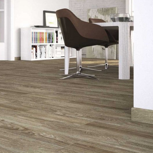 Gresie tip lemn Akua Camel 17.5x50 cm