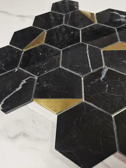 Mozaic negru auriu piatra hexagon Gold M. 29.5x30.5 cm